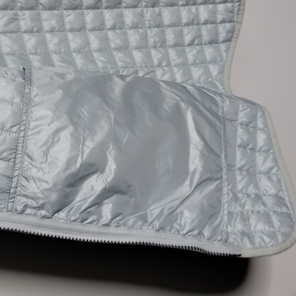 Athleta Grandview Primaloft quilted coat Small - Picture 8 of 8